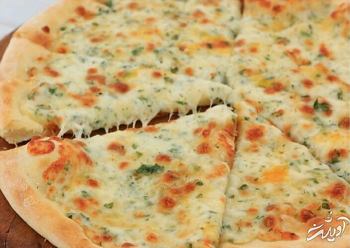 نان سیر با خمیر پیتزا